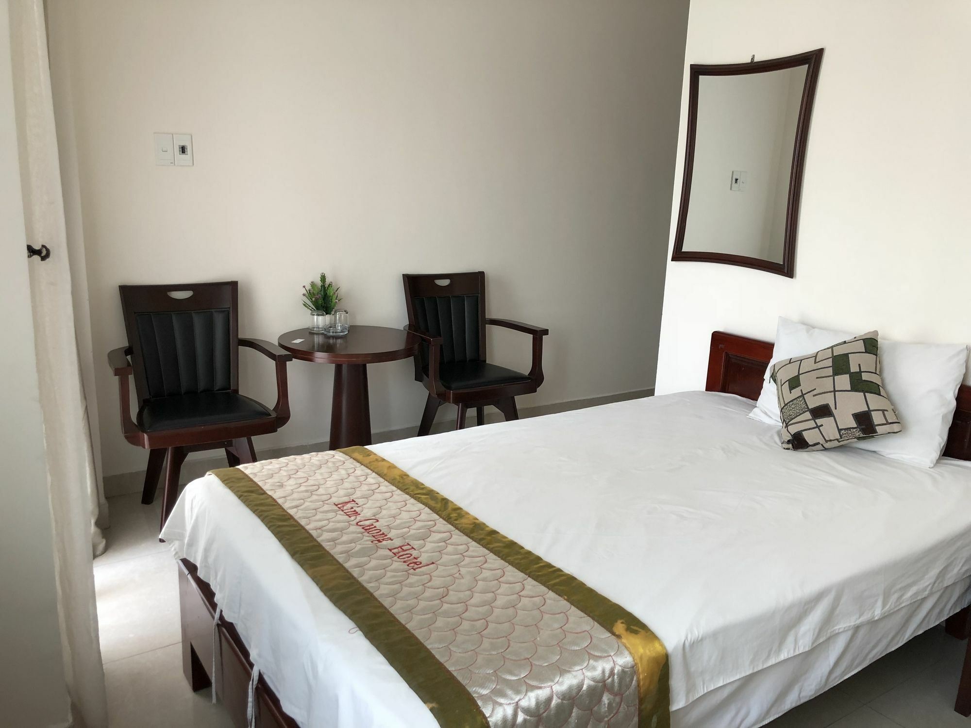 Kim Cuong Hotel Da Nang Exterior photo